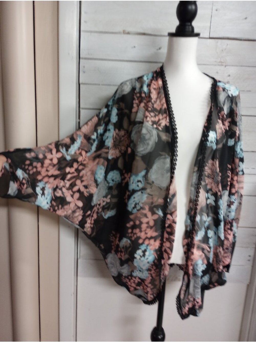 ING Kimono Style Duster Open Front Cardigan with Crochet Detail Hem 1X Black
